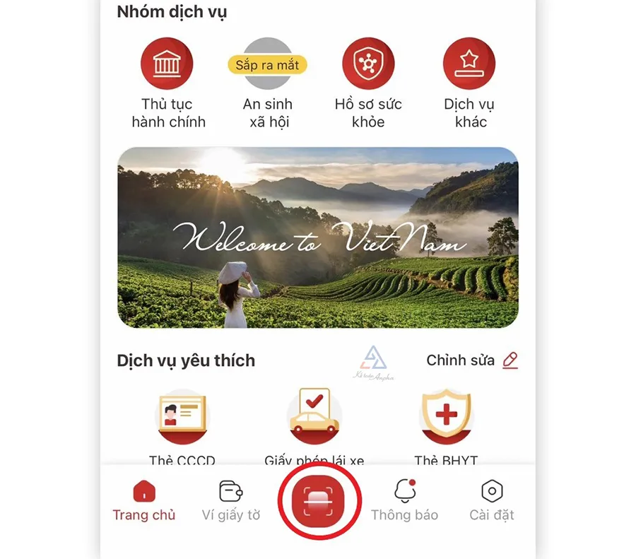 Giao diện VNeID với biểu tượng quét mã QR