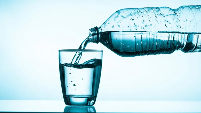 Nước khoáng kiềm giúp phòng ngừa hiệu quả nhiều bệnh lý nguy hiểm