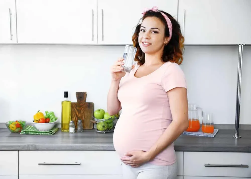 Mẹ bầu khỏe mạnh sau sinh nhờ chế độ dinh dưỡng và lối sống lành mạnh