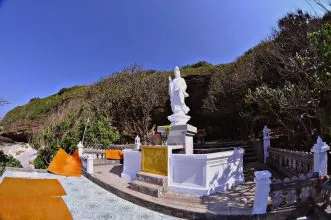 Kiến trúc cổ kính của các ngôi chùa trên Đảo Lý Sơn