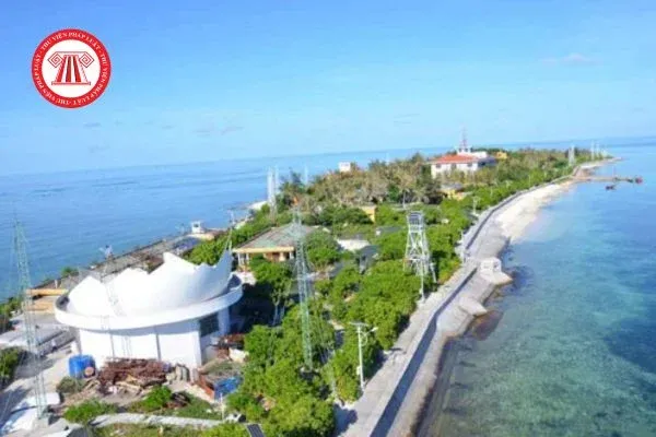 Bản đồ hành chính Việt Nam thể hiện vị trí của Hoàng Sa và Trường Sa