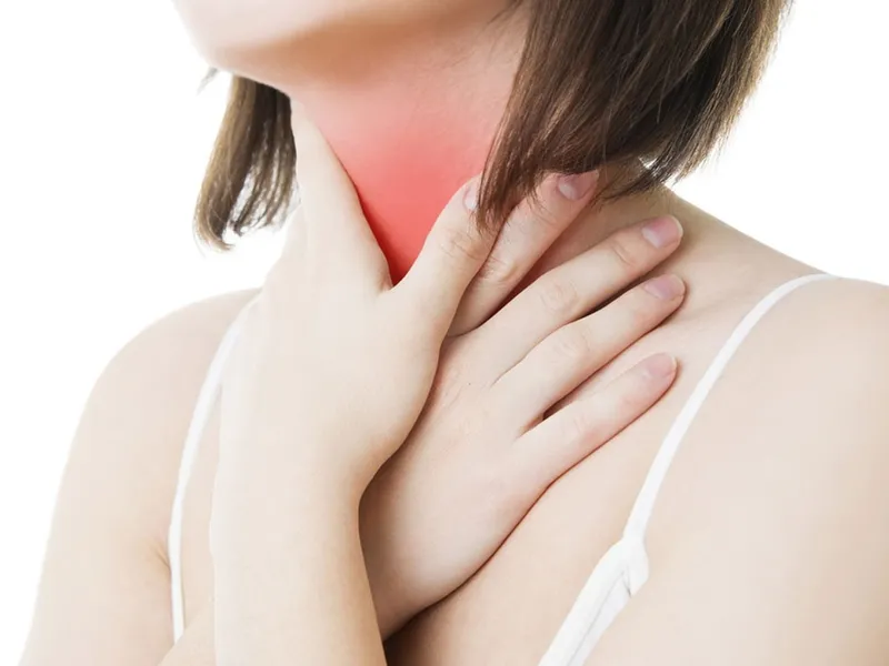 Uống nước đá lạnh dễ ảnh hưởng đến sức khỏe sản phụ