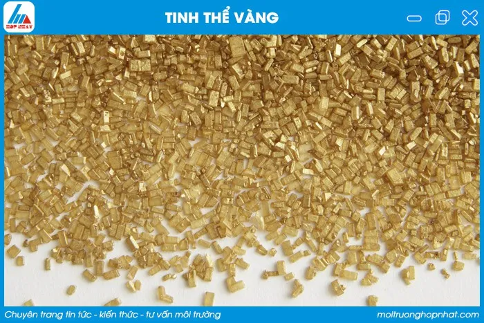 Tượng trưng cho sự giàu có, tinh thể vàng rạng rỡ với màu sắc đặc trưng