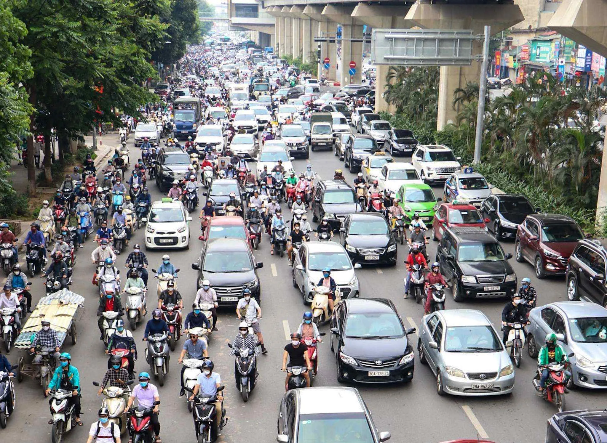 Cảnh quan sông hồ tại Hà Nội